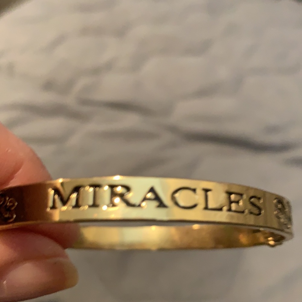 Gold Bangle - Picture 2 of 4